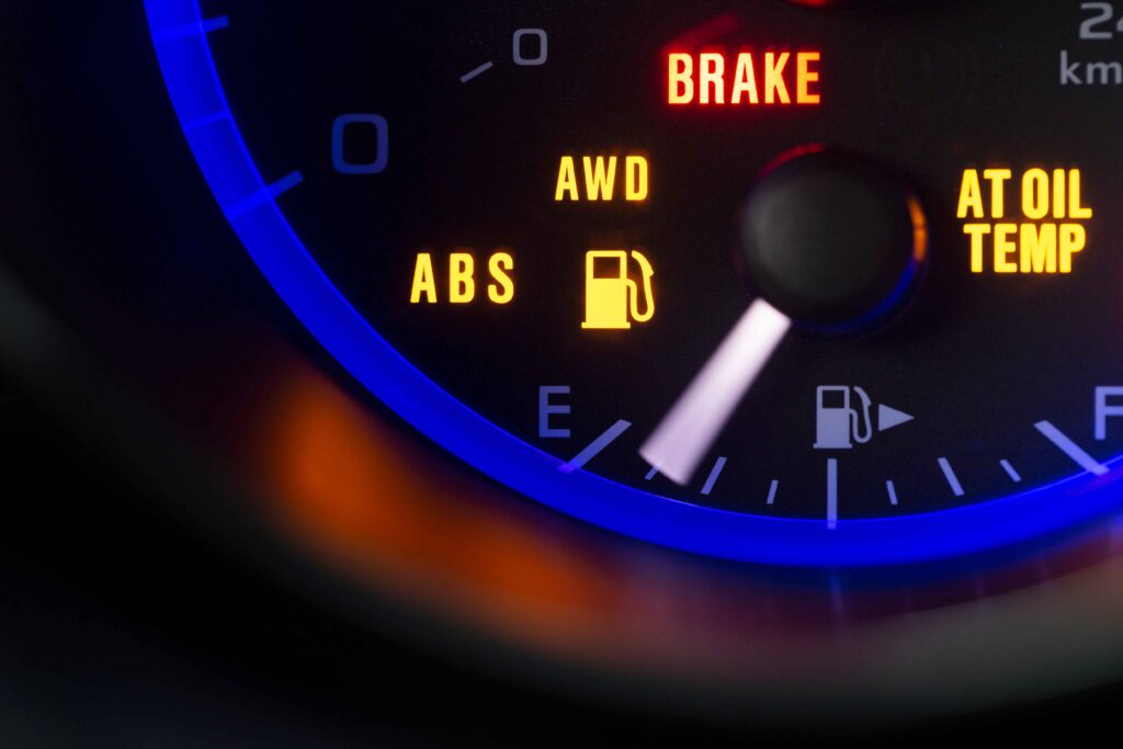 5-car-dashboard-warning-lights